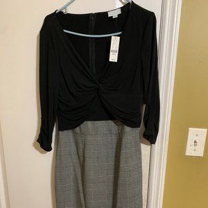 Women's Medium Black Knotted Dress with Plaid